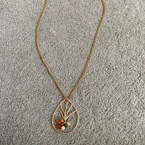 Elegant Gold Necklace with Multicolor Gemstones